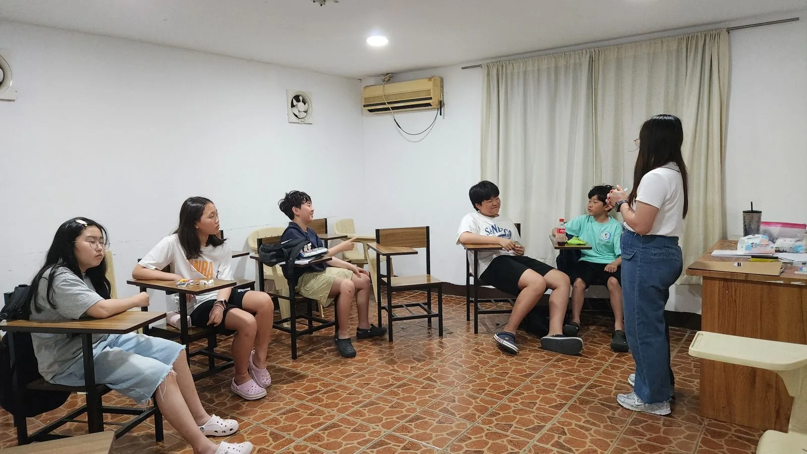 يوم يبني الطلاقة