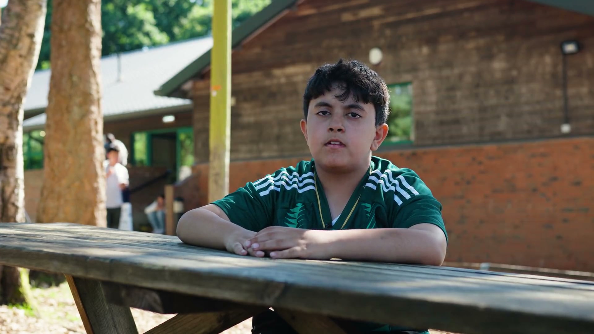 سعد العقلاء يشارك تجربته الإيجابية في المعسكر